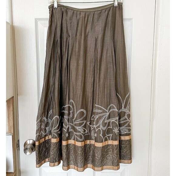 Nic + Zoe Embroidered Skirt Taupe Gold Sz 4 Women’s Swing Satin Full Midi Floral - Picture 12 of 12